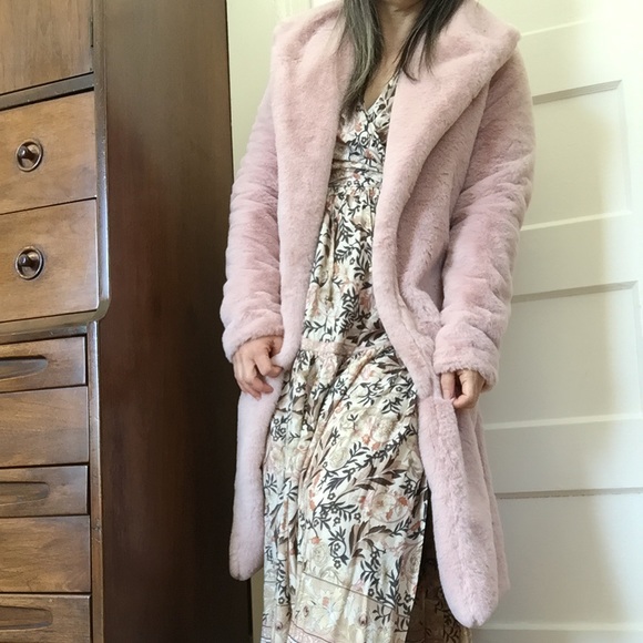 Silky Blush Pink Faux Fur Coat - Picture 8 of 12